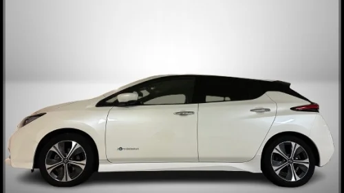 NISSAN Leaf 40kWh EL-BIL/AUTOMAT/SKINN/NAVI/R-KAM/DAB/EU-OK 8/26!!!