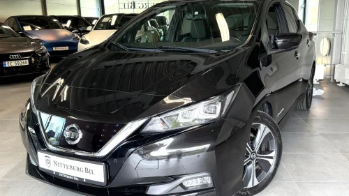 NISSAN Leaf 40kWh 40kWh -Navi-Skinn-Bose-Xenon-Adaptiv Cruise-Lav-Km