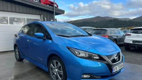 NISSAN Leaf 40kWh "SPAREBLUSS" /40kWh / 270 WLTP / AUTOMAT /
