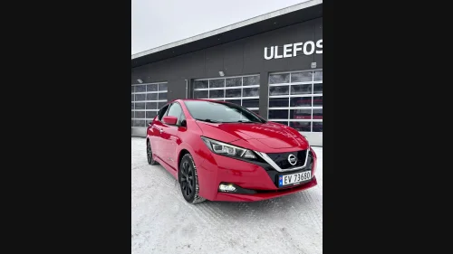 NISSAN Leaf 40kWh 40kWh Tekna Strøken!! Må Sees!!