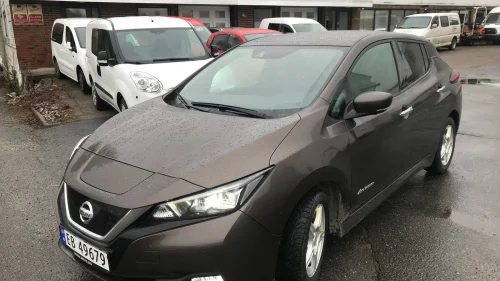 NISSAN Leaf 40kWh 40kWh N-CONNECTA NAVI RATTVARME LED ++
