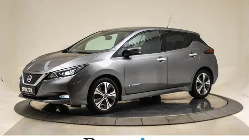 NISSAN Leaf 40kWh N-connecta 40KWH /360-Kamera/DAB+/ACC/Navi++
