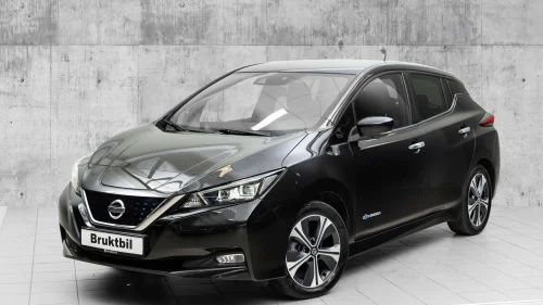 NISSAN Leaf 40kWh 40 kWh Toppmodell Tekna, Skinn, 360 Kamera, BOSE