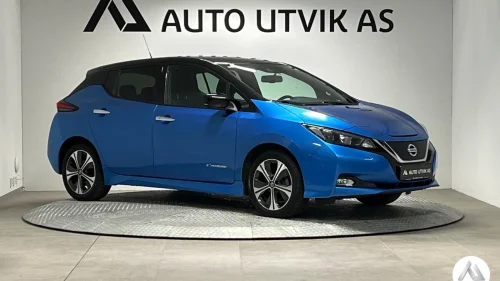NISSAN Leaf 40kWh Launch / Navi / 360 Kamera / ACC / Ny service ++