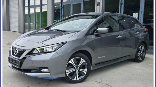 NISSAN Leaf 62kWh 62kWh 218HK Tekna Skinn ACC DAB Navi 360k R.kam EU 9/27