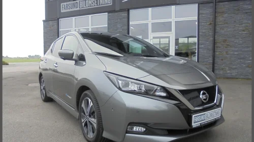 NISSAN Leaf 40kWh TEKNA (TOPPMOD.) SKINN, 360 KAMERA, BOOSE, NAVI, LAV KM