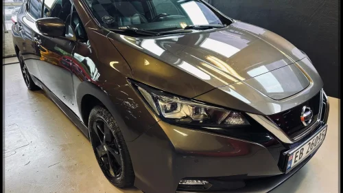NISSAN Leaf 62kWh E+/62kWh/218HK/AUT/SKINN/NAVI/R-KAM/DAB/EU-OK 4/28!!!