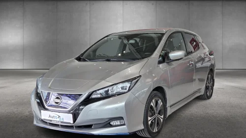 NISSAN Leaf 62kWh N-Connecta 62KW 360 Kamera Navi DAB Varme i ratt