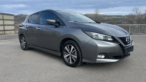 NISSAN Leaf 40kWh 40kWh Acenta Rattvarme-Kamera-DAB-EU 2028-1.Eier-Lav km