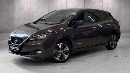 NISSAN Leaf 62kWh 62kWh Tekna / Driver Assist Pack / Ny service ++