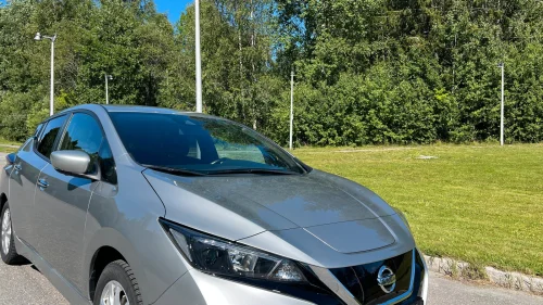 NISSAN Leaf 40kWh ACENTA 40 KWH.150HK,Navi,Ryggkamrea.