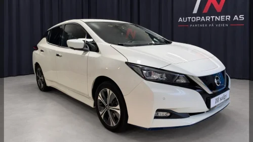 NISSAN Leaf 62kWh 62 kWh | 360° | ProPILOT | Navi | CarPlay