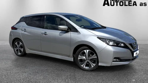 NISSAN Leaf 40kWh 40kWh N-Connecta E-pedal,ACC,360 kamera,navi, NY serv