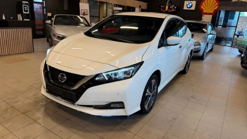 NISSAN Leaf 62kWh 62kWh/ 360 kamera/ Ny eu & Service