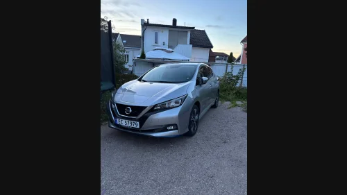 NISSAN LEAF 62kWh Nissan Leaf e+ 62 kWh Tekna – Toppmodell | Skinn | BOSE