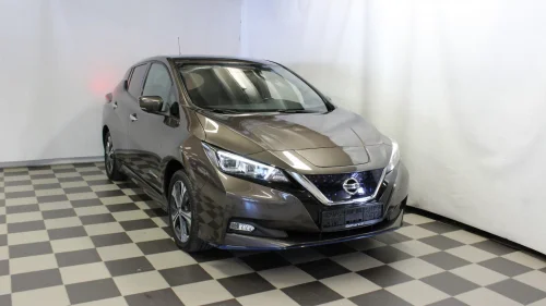 NISSAN Leaf 62kWh Tecna Skinn Bose og lang rekkevidde 62 KW 1 Eier