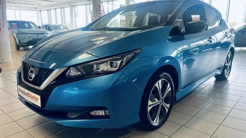 NISSAN LEAF 62kWh 62KWH, 218HK, 360 graders kamera, ACC, Delskinn