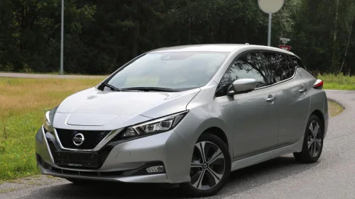 NISSAN Leaf 40kWh 40kWh CRUISE LED NAVI R-KAMERA RATTVARME BLIS GARANT