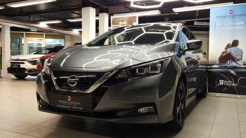 NISSAN LEAF 62kWh 62kWh e+ / NAF-TEST / BOSE / TEKNA / WLTP-385KM / V.PUM