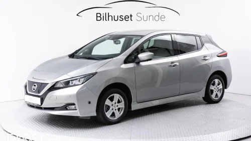 NISSAN LEAF 62kWh 62kWh 218hk N-Connecta ACC,360,Navi,Rattvarme,E-Pedal++