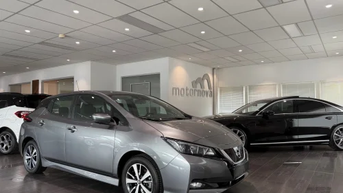 NISSAN LEAF 40kWh 40 kWh Acenta /360kam/Adaptiv cruise/Keyless/SE KM!