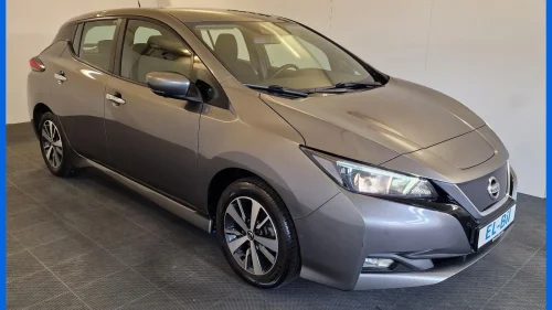 NISSAN LEAF 40kWh 40kWh 150HK ACENTA 270km WLTP/ACC/NAVI/KAMERA/GARANTI