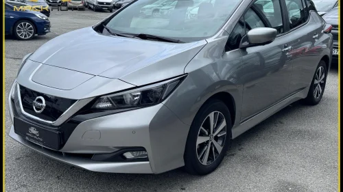NISSAN LEAF 40kWh 40KWH / 360KAMERA / E-PEDAL / NAVI / ACC / ISOFIX
