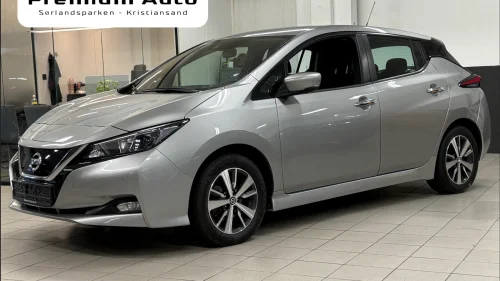 NISSAN LEAF 40kWh Norsk bil/Navigasjon/Keyless/360 kamera/AppleCarplay++