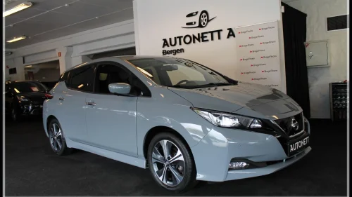 NISSAN Leaf 40kWh N-CONNECTA,V-PUMPE,360KAM,DAB+,2 SETT HJUL++