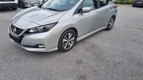 NISSAN LEAF 40kWh 40kWh Acenta