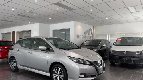 NISSAN LEAF 40kWh 40 kWh Acenta /360kam/Adaptiv cruise/Keyless/SE KM!