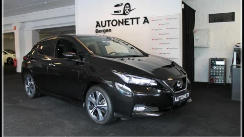 NISSAN Leaf 40kWh N-CONNECTA,V-PUMPE,360KAM,DAB+,2 SETT HJUL++