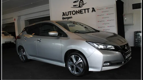 NISSAN Leaf 40kWh N-CONNECTA,VARMEPUMPE,360KAM.DAB,EU OK TIL MARS 2028!!