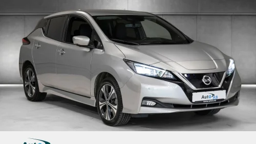 NISSAN LEAF 62kWh 63 kWh / N-CONNECTA / ACC / BLIS / DELSKINN / 360