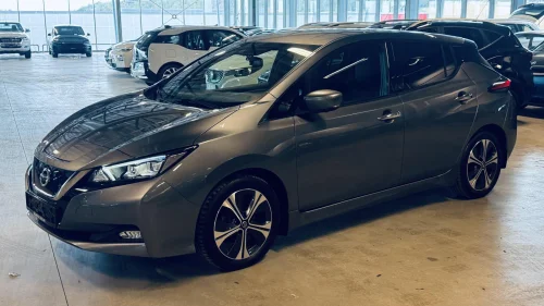 NISSAN LEAF 40kWh 40 KWH - Ryggekamera - Varmepumpe - Ny i Norge