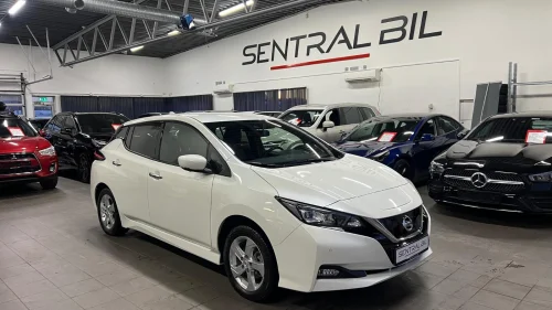 NISSAN LEAF 62kWh 62KWH/360KAM/DELSKINN/NAVI/RATTVARME/NORSK/1EIER++