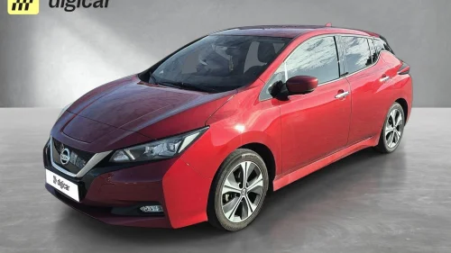 NISSAN LEAF 40kWh 40kWh / N-Connecta / Cruise / Navi / LED / 360 Kam / ++