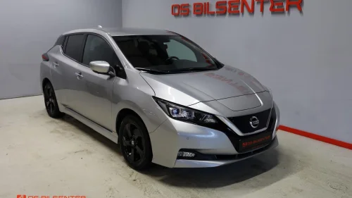 NISSAN LEAF 40kWh 40kWh, 270km (WLTP), 360kam,Cruise kontr, Dab+, Bt++