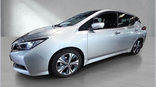 NISSAN LEAF 40kWh 40kWh Tekna SKINN-BOSE-PROPILOT-360 KAMERA