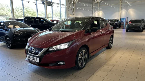 NISSAN LEAF 62kWh Tekna 62kWh 385km. Tekna | BOSE ACC BLIS 360 ++