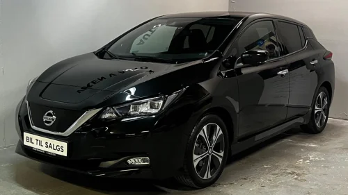 NISSAN LEAF 40kWh 40kWh/N-Connecta/Acc/Rattvarme/360-Kam/Cruise/Navi ++++