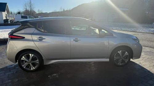 NISSAN LEAF 62kWh 62kWh e+ N-Connecta