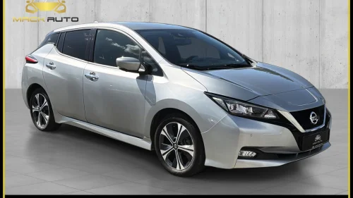 NISSAN LEAF 40kWh 270WLTP / 360KAM / KEYLESS / NAVI / RATT.V / VELHOLDT +