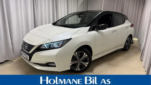 NISSAN Leaf 40kWh Tekna 270km WLTP Skinn/BOSE/360/Rattvarme/ACC/++