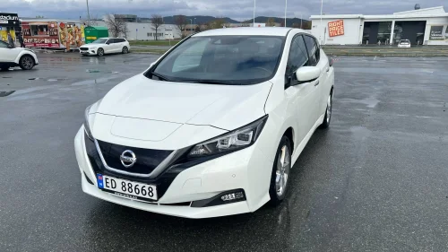 NISSAN LEAF 40kWh 39kWh N-Connecta