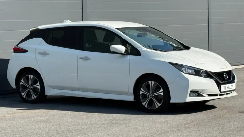 NISSAN LEAF 40kWh 40kWh N-Connecta (K)