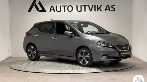 NISSAN Leaf 40kWh 40kWh/270KM/NY SERVICE/NY EU/KEYLESS/ACC/RATTVARME/DAB