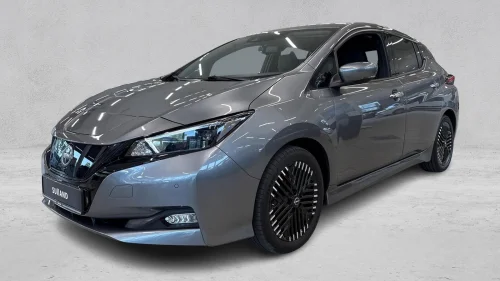 NISSAN LEAF 40kWh 40kWh N-Connecta / 360kamera / Rattvarme++