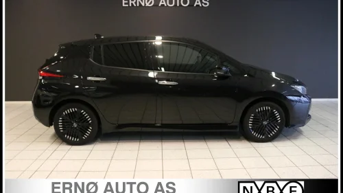 NISSAN LEAF 40kWh 40kWh N-CONNECTA / NORSK / SERVICE HEFTE / R VARME