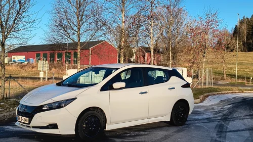 NISSAN LEAF 40kWh 40kWh Visia (K)